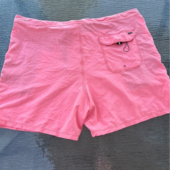 Hurley Men's Pink Swim Board Shorts - Picture 3 of 10